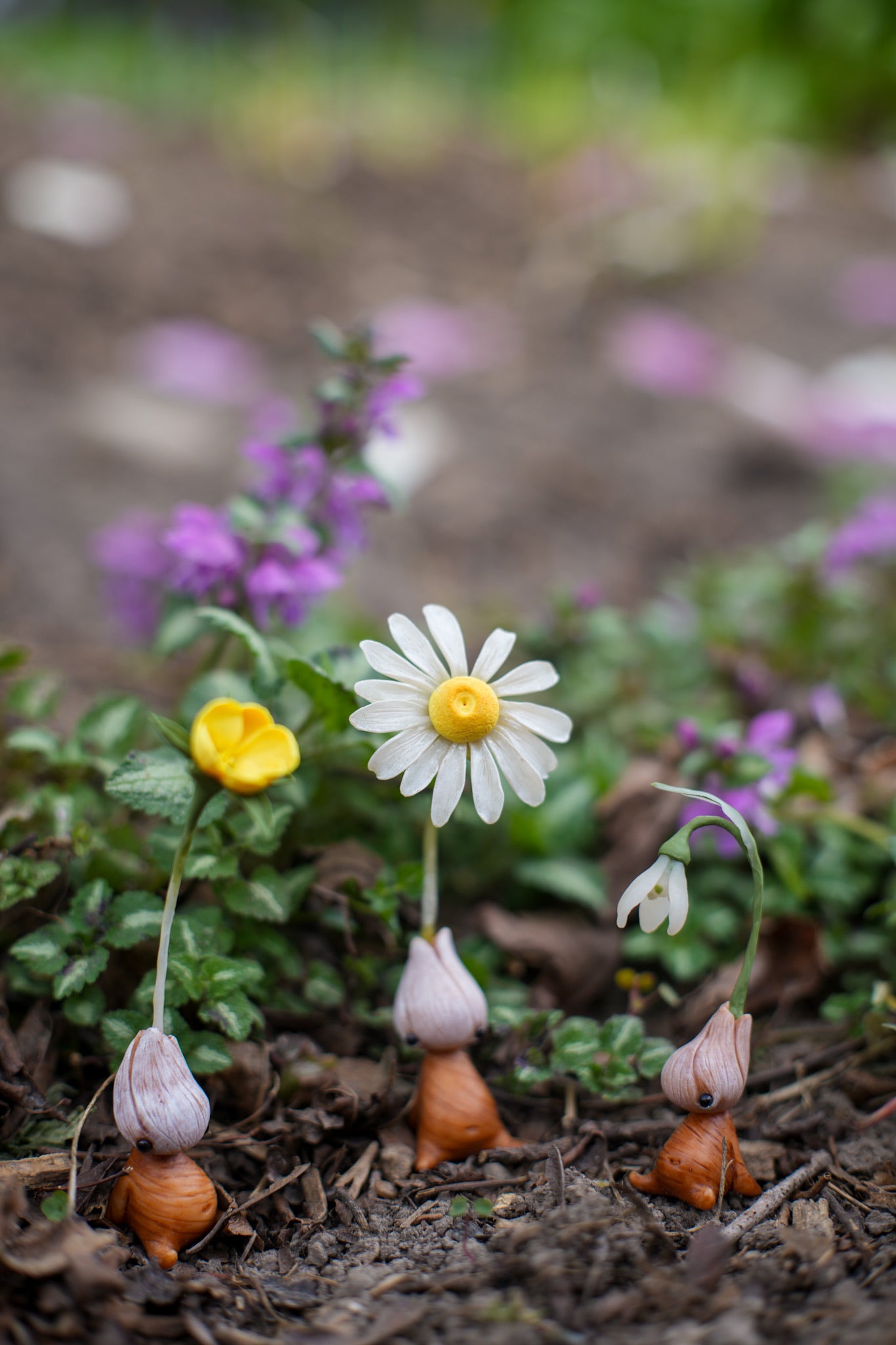 Winter Aconite — PolymerClay Figurine