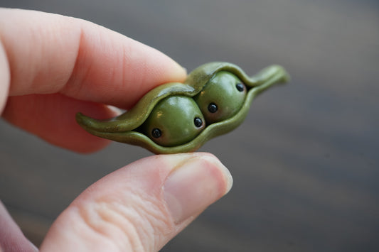 Peas in a Pod — PolymerClay Figurine