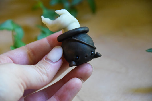 Cauldron (Glowing) — PolymerClay Figurine